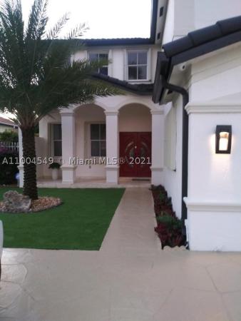 Shoma Homes At Tamiami, 892 NW 131st Ave, Tamiami, Florida 33182, image 2