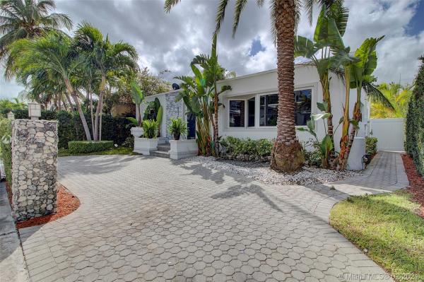 Normandy Beach, 8934 Harding Ave, Surfside, Florida 33154, image 2