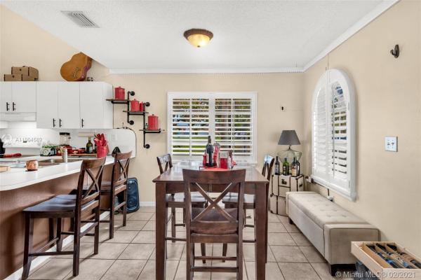 3725 SW 153rd Pl #3725, Unincorporated Dade County, Florida 33185, image 2