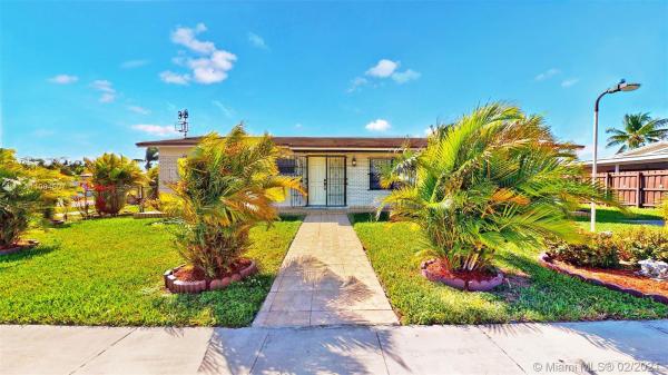 Palmland Homes South, 15300 SW 302nd St, Leisure City, Florida 33033, image 2