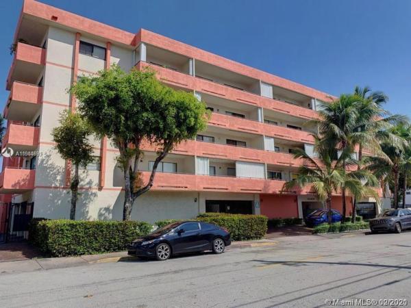 Frances, 7801 Abbott Ave #308, Miami Beach, Florida 33141, image 2
