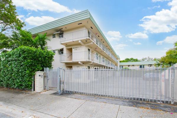 Morningside Palms, 650 NE 61st St #34, Miami, Florida 33137, image 2
