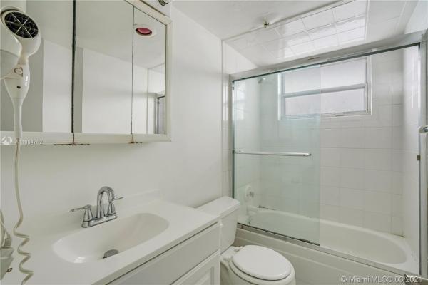 910 Jefferson Towers, 910 Jefferson Ave #4B, Miami Beach, Florida 33139, image 2