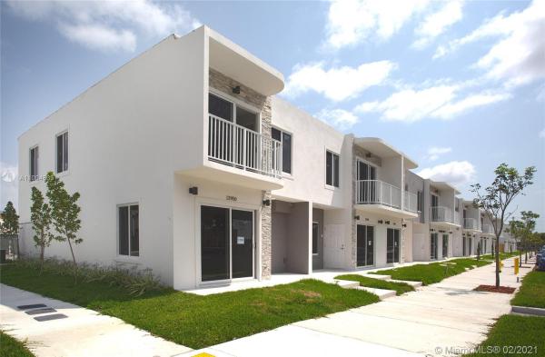 Paradise Gardens, 25867 SW 139th Ct, Kendall, Florida 33032, image 2