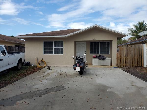 Golden Gardens, 3625 NW 189th St, Miami Gardens, Florida 33056, image 2
