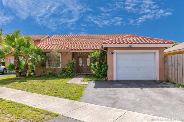 Westwind Lakes, 15256 SW 56th Ter, Kendall West, Florida 33193, image 2