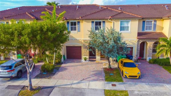 Coral Lakes Kingdom, 14765 SW 25th St #14765, University Park, Florida 33185, image 2