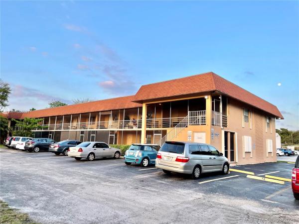 Kings Way, 2837 Pierce St #8, Hollywood, Florida 33020, image 2
