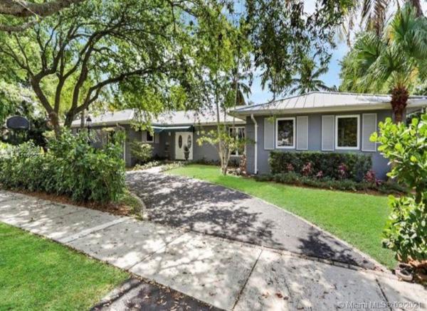 Pinecrest Residential, 7396 SW 128th St, Pinecrest, Florida 33156, image 2