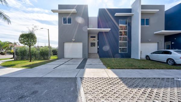 Miami Suburban Acres, 3410 SW 22nd Ter #3410, Miami, Florida 33145, image 2