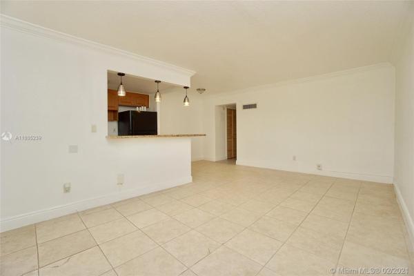 Paradise At Sunset, 7101 SW 89th #302, Sunset, Florida 33173, image 2