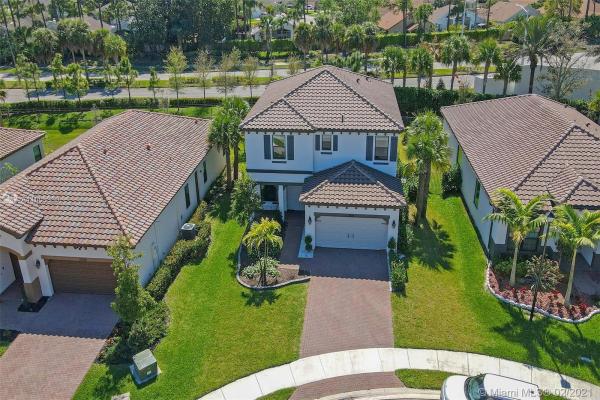 BellaSera, 3204 Klays Ct, Royal Palm Beach, Florida 33411, image 2