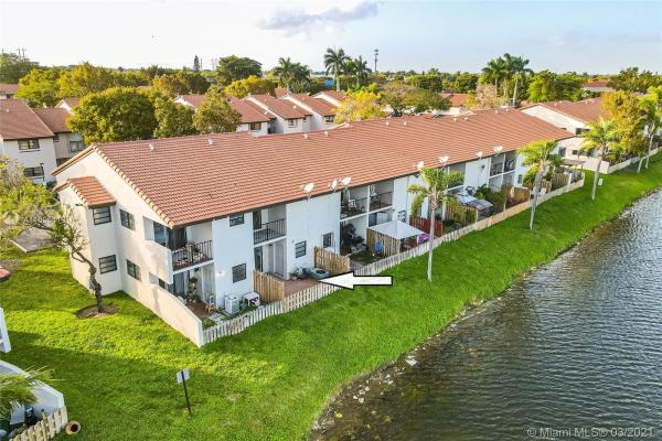 Kendall Lakes East Lakeview Townhouses, 13408 SW 62nd St #k109, Kendale Lakes, Florida 33183, image 2
