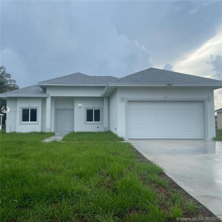 1961 Castinet Ln, Florida 34953, image 2