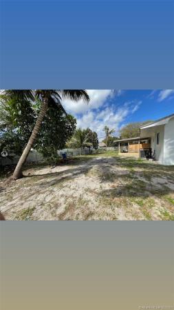 Carol City, 17500 NW 37th Ave, Miami Gardens, Florida 33056, image 2