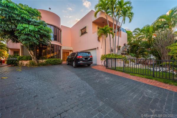Eastern Shores, 16400 NE 29th Ave, North Miami Beach, Florida 33160, image 2