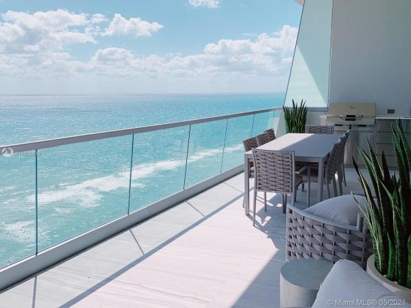 Turnberry Ocean Club Residences, 18501 COLLINS AVE #2201, Sunny Isles Beach, Florida 33160, image 2