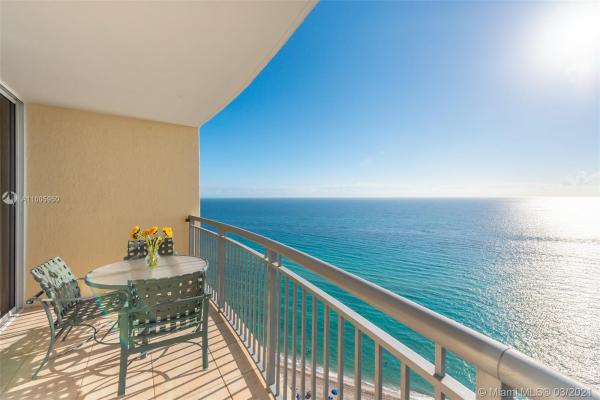 DoubleTree By Hilton Ocean Point Resort & Spa, 17375 Collins Ave #2202, Sunny Isles Beach, Florida 33160, image 2
