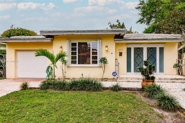 Granada, 1217 Aguila Ave, Coral Gables, Florida 33134, image 2