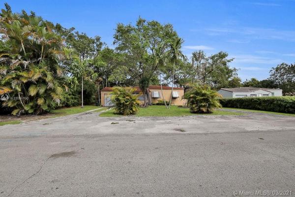 Priors To Biscayne Park Estates, 1065 NE 119th St, Biscayne Park, Florida 33161, image 2