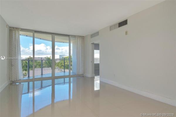 ArtePark North, 2155 Washington Ct #406, Miami Beach, Florida 33139, image 2