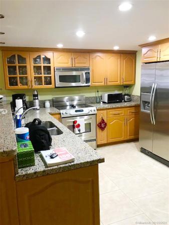 Kendall Gate, 10852 SW 88th St #219, Kendall, Florida 33176, image 2