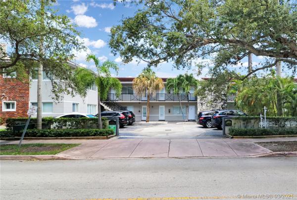 Edgewater Of Coral Gables, 95 Edgewater Dr #105, Coral Gables, Florida 33133, image 2