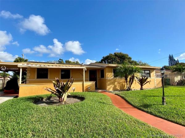 Norwood, 1445 NW 196th Ter, Miami Gardens, Florida 33169, image 2