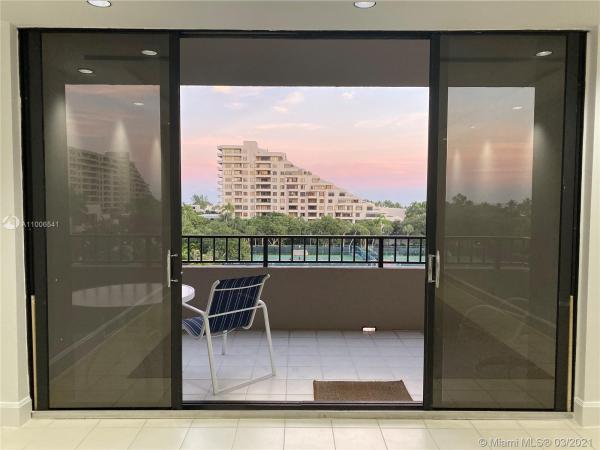 The EmeraldBay At Key Colony, 151 Crandon Blvd #504, Key Biscayne, Florida 33149, image 2