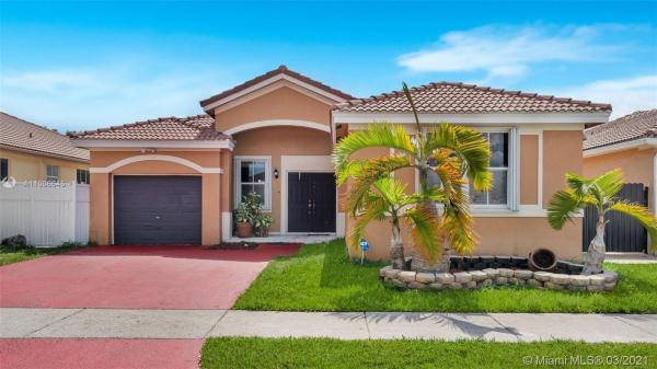 Spanish Lakes, 7878 NW 197 St #, Hialeah, Florida 33015, image 2
