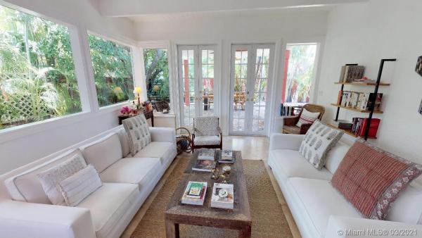 Tropical Isle Homes, 310 Glenridge Rd, Key Biscayne, Florida 33149, image 2