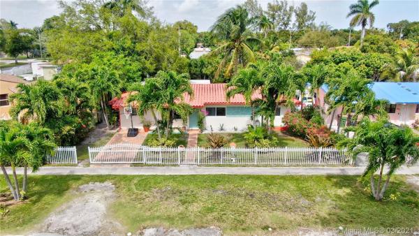 Sunny Acres, 1005 NE 143rd St, North Miami, Florida 33161, image 2