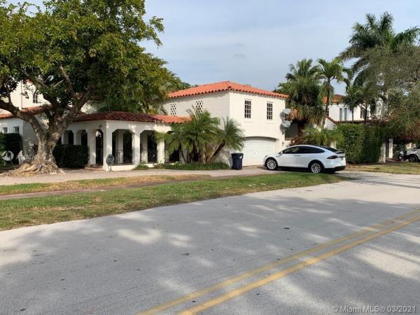 Garden, 3413 Alton Rd, Miami Beach, Florida 33140, image 2