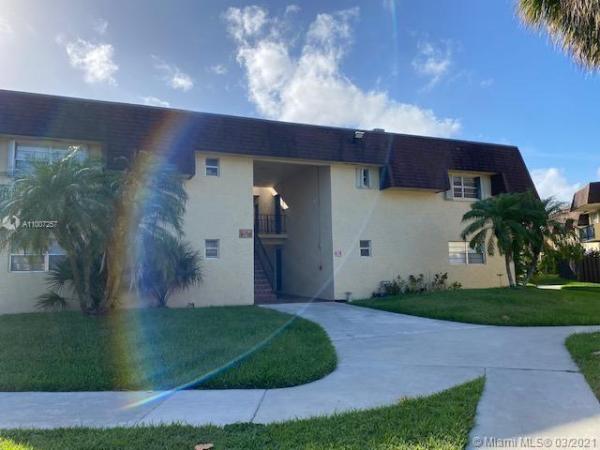 Heather Walk, 13710 SW 90th Ave #G, Kendall, Florida 33176, image 2