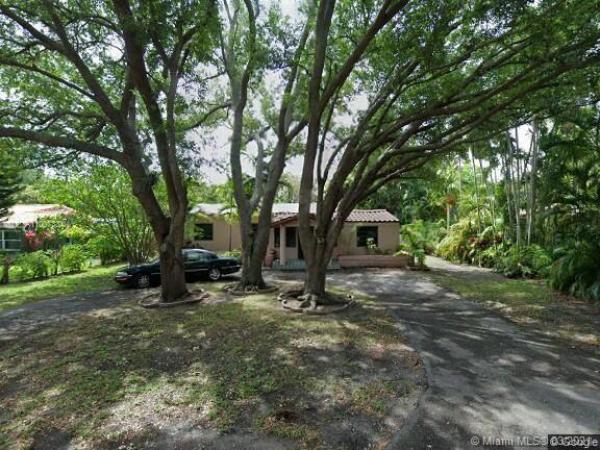 Priors To Biscayne Park Estates, 1050 NE 120th St, Biscayne Park, Florida 33161, image 2