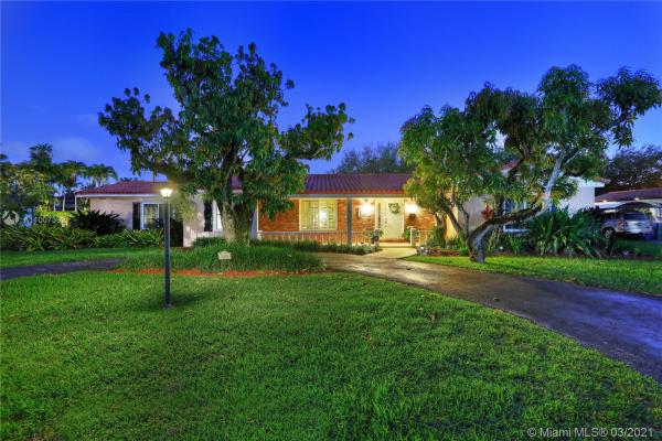 Windemere Woode, 8504 SW 75th St, Glenvar Heights, Florida 33143, image 2