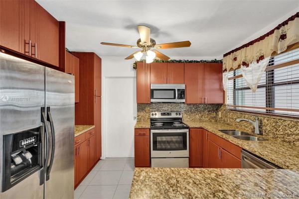 Sierra Mirada, 19701 NW 5th Pl, Miami Gardens, Florida 33169, image 2