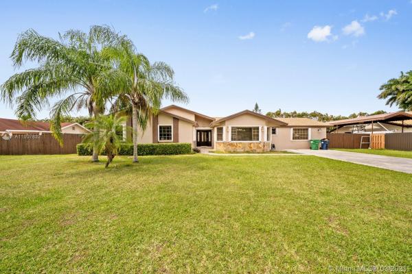 Park Estates, 18650 SW 127th Ct, South Miami Heights, Florida 33177, image 2