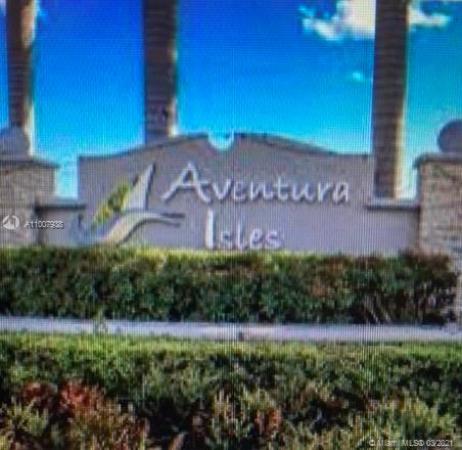 Champion Lakes, 400 NE 194th Ter, Ives Estates, Florida 33179, image 2
