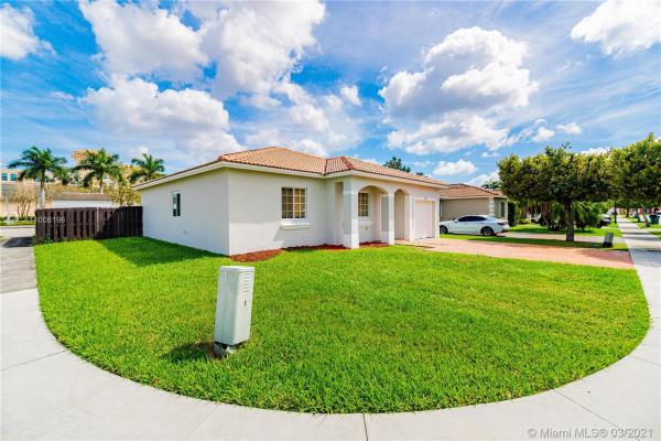 Monaco Estates At Kendall, 9403 SW 162nd Ct, The Hammocks, Florida 33196, image 2