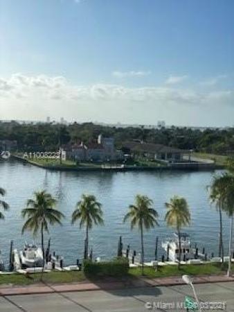 The Carriage Club, 5005 Collins Ave #705, Miami Beach, Florida 33140, image 1
