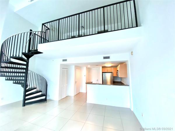 Met 1, 300 S Biscayne Blvd #L-628, Miami, Florida 33131, image 2