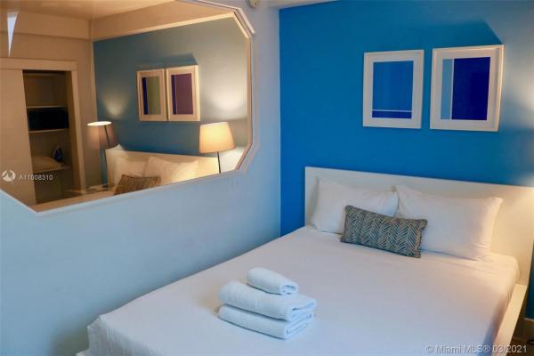 Castle Beach Club, 5445 Collins Ave #1508, Miami Beach, Florida 33140, image 2