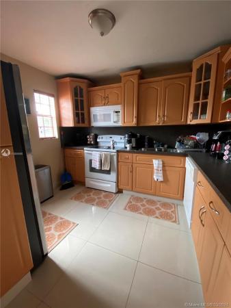 Barbella, 5419 NW 168th Ter, Miami Gardens, Florida 33055, image 2