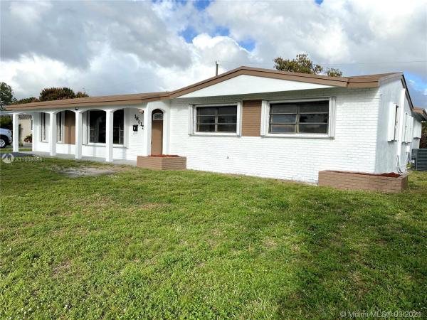 Carol City, 18015 NW 43rd Ct, Miami Gardens, Florida 33055, image 2