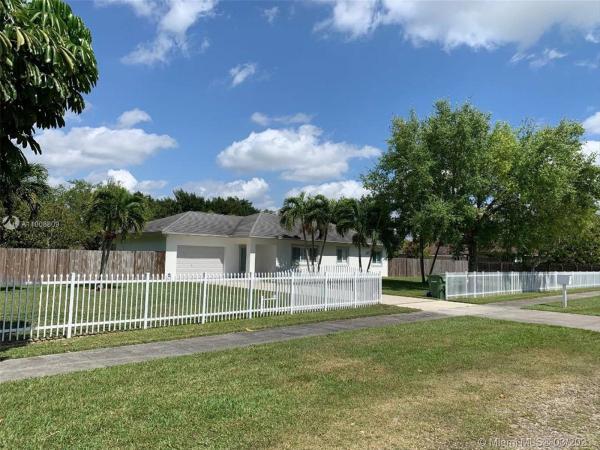 Newport, 1151 NW 19th St, Homestead, Florida 33030, image 2