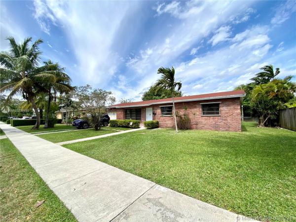 Westwood Estates, 10763 SW 62nd Ter, Sunset, Florida 33173, image 2