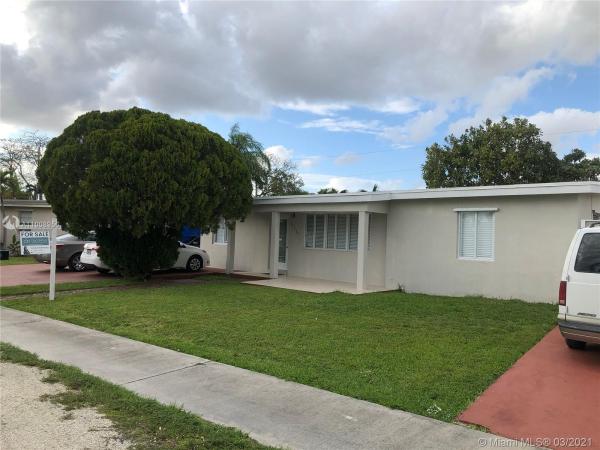 Westwood Lakes Residential, 11225 SW 50th Ter, Westwood Lakes, Florida 33165, image 2