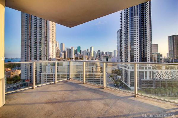 Paramount Miami Worldcenter, 851 NE 1st Ave #1411, Miami, Florida 33132, image 2