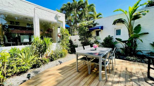 Granada, 810 Messina Ave, Coral Gables, Florida 33134, image 2